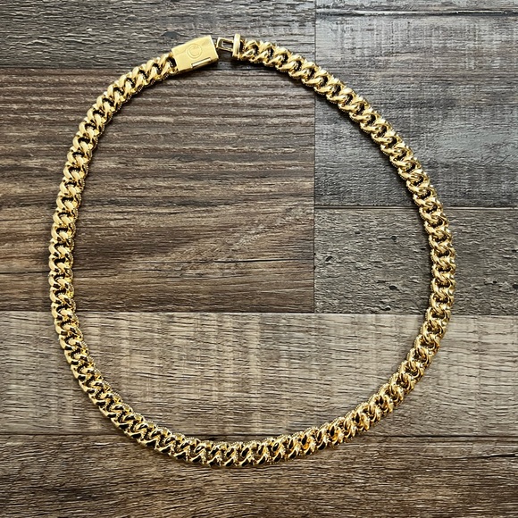 Cuban Link Chain Necklace - Picture 3 of 9